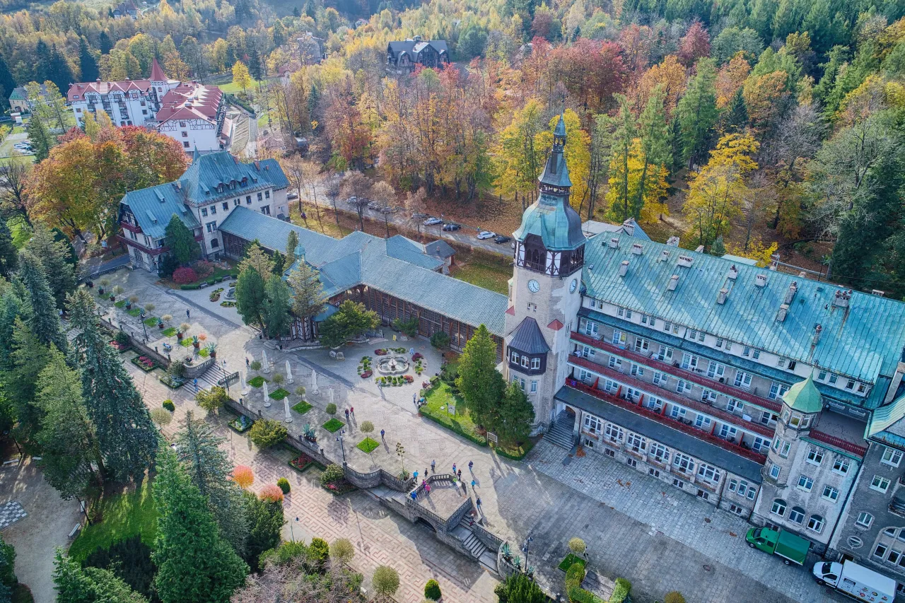 sanatorium widok budynek natura, uzdrowisko w Polsce