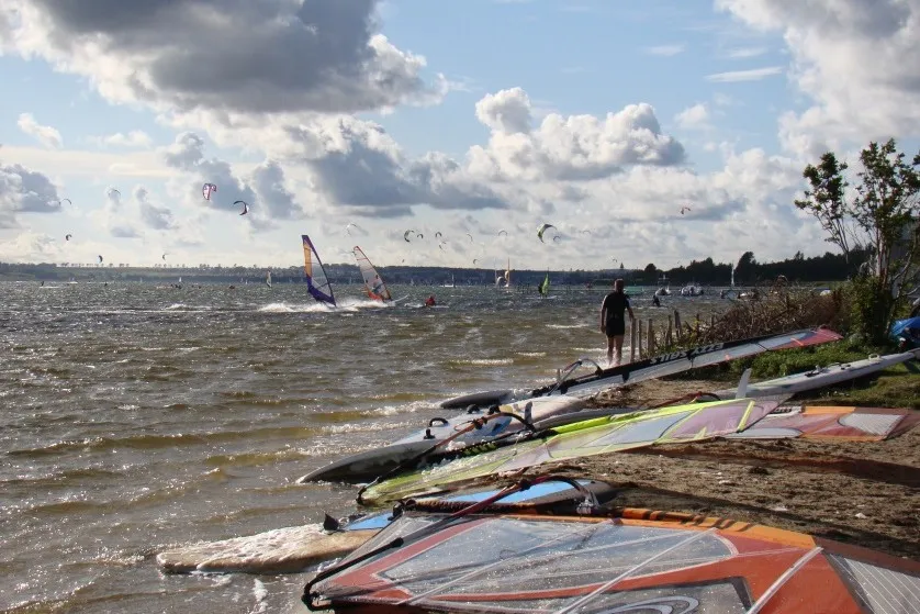 Zatoka Pucka windsurfing dla początkujących