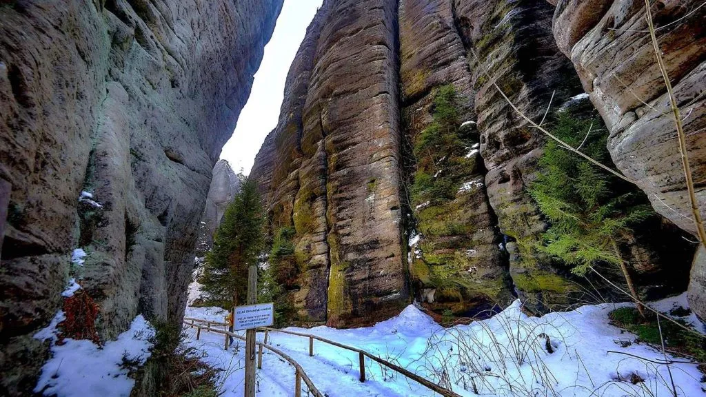 Teplickie Skały skalna korona Syberia
