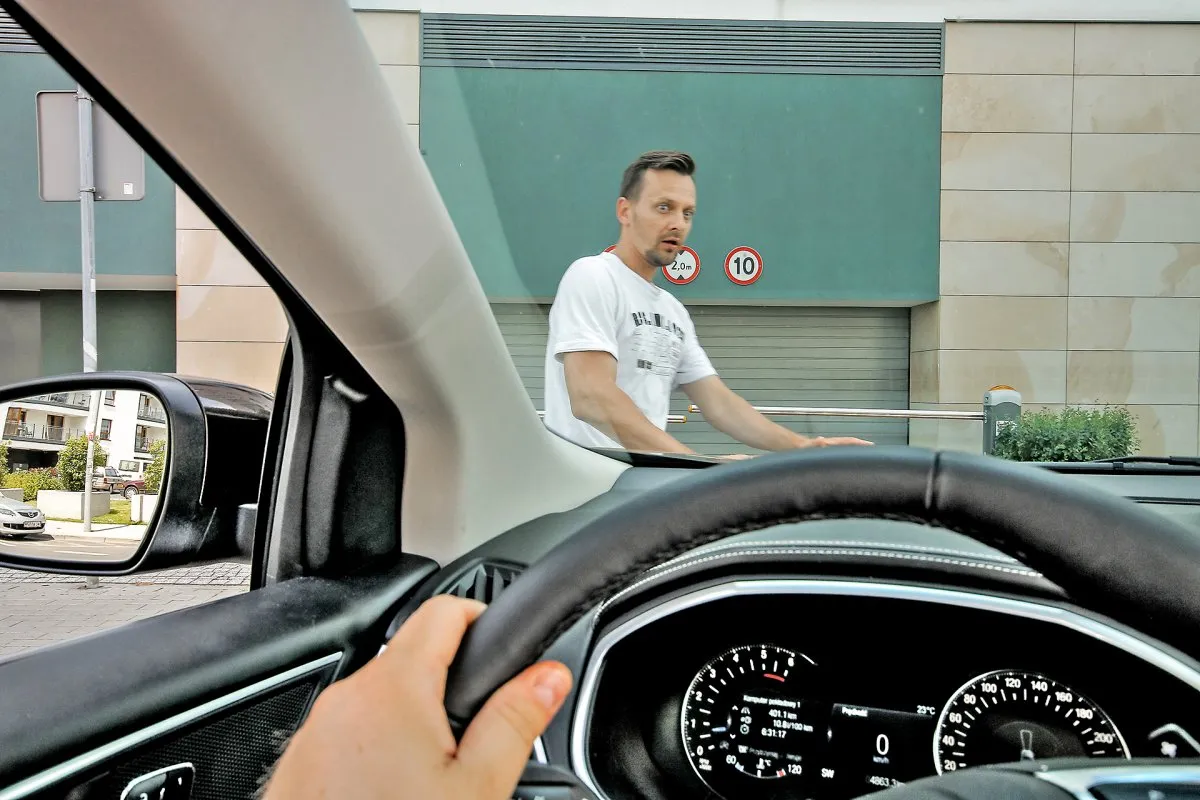 martwe pole w samochodzie schemat