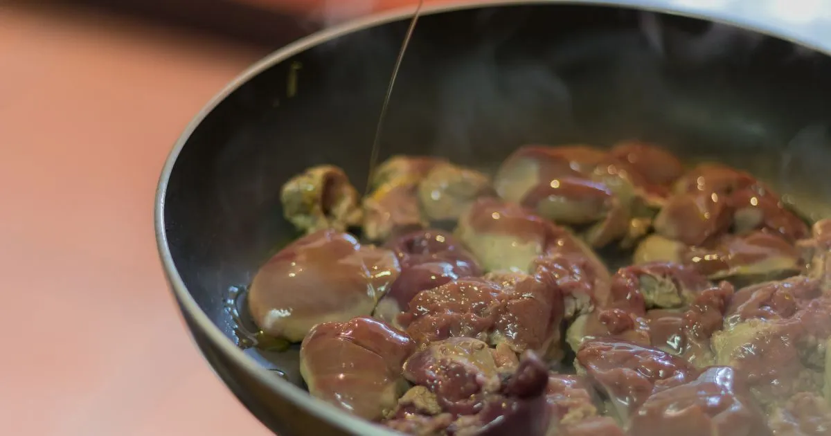 oczyszczanie wątróbki drobiowej z błon