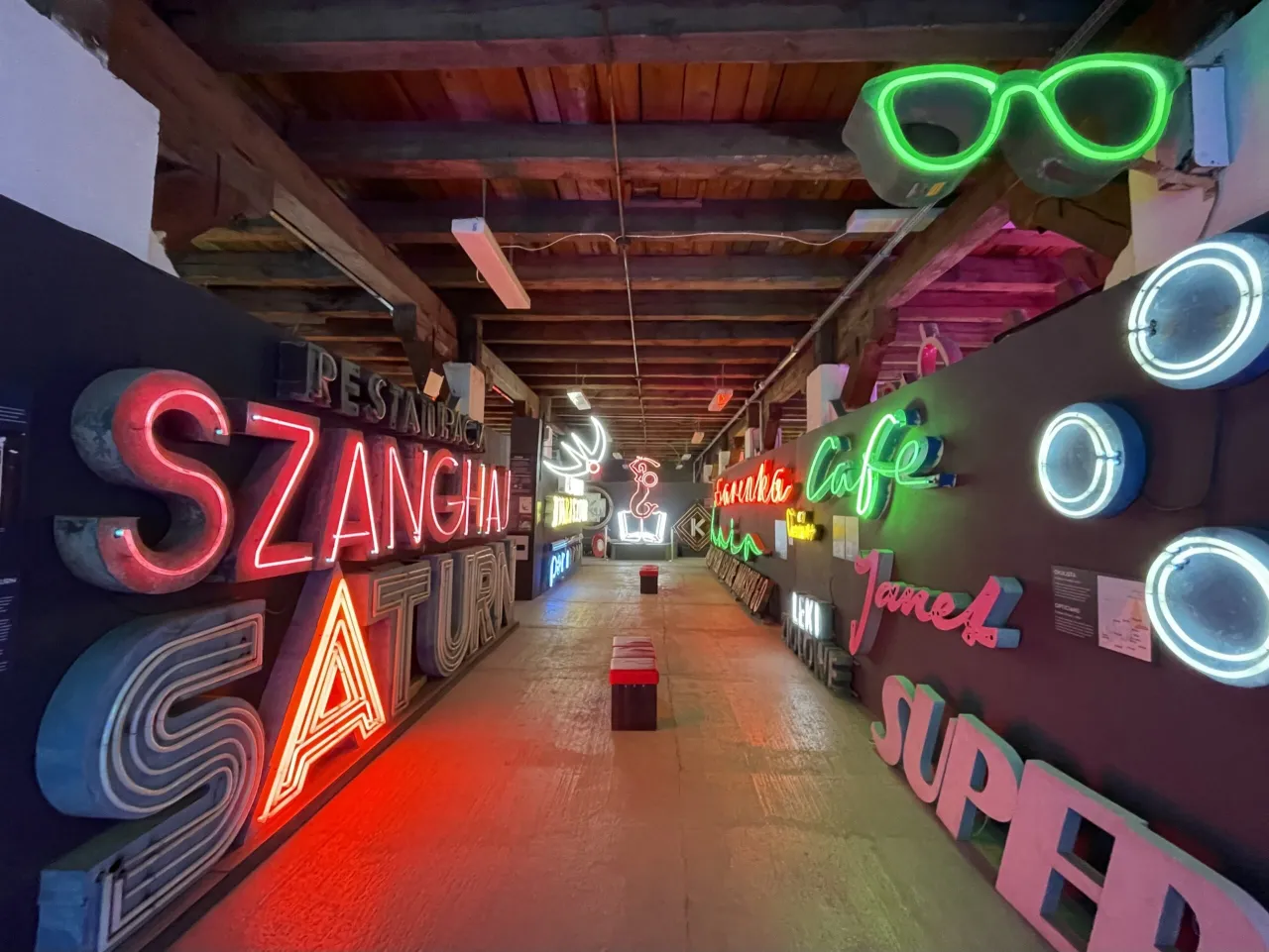 Muzeum Neonów w Warszawie