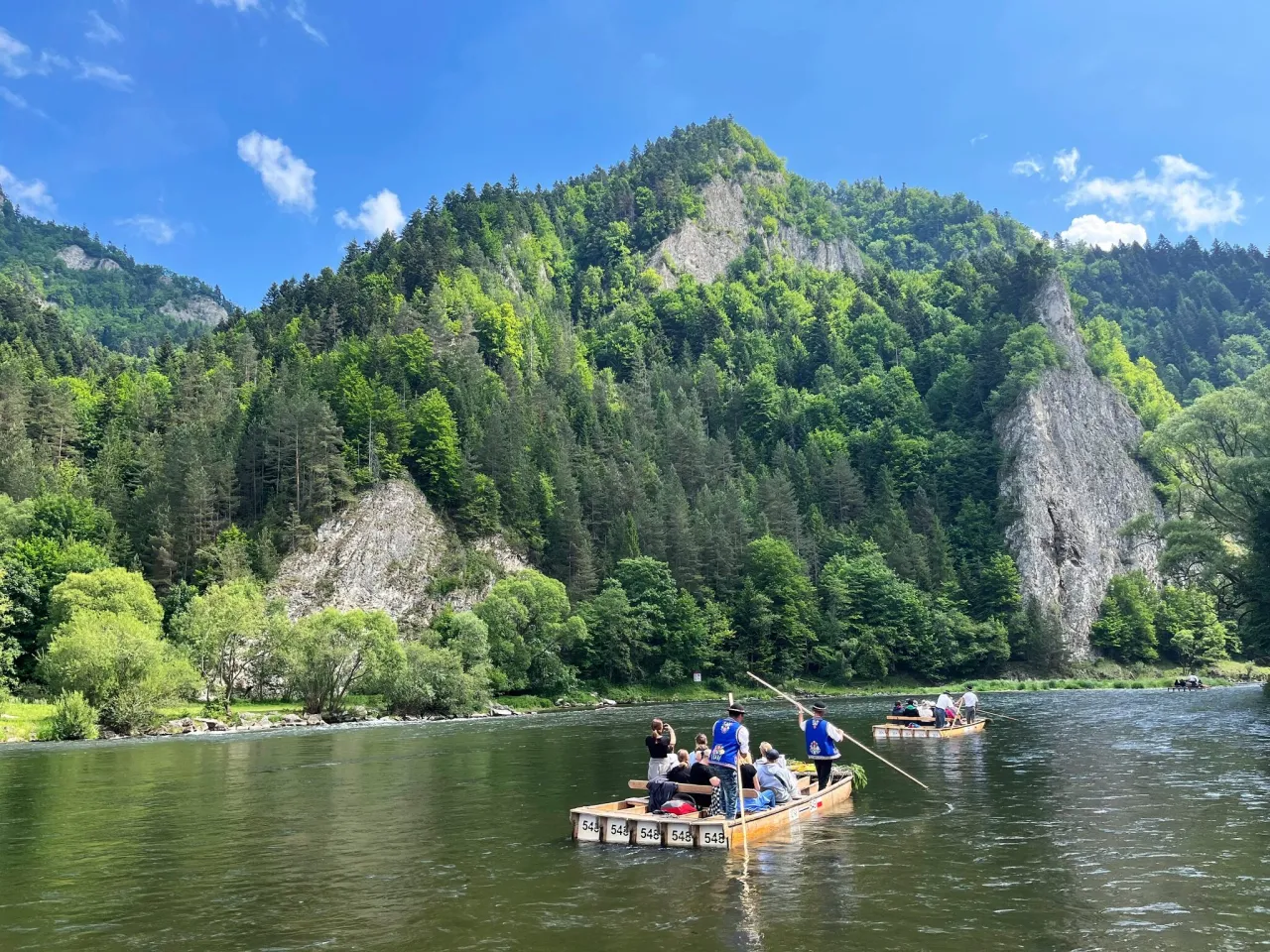 Spływ Dunajcem tratwami flisackimi