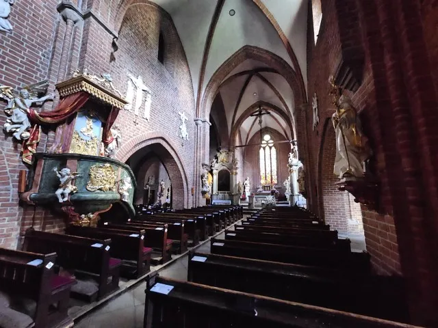 Zdjęcie Kiedy powstał klasztor na jasnej górze? Odkryj jego fascynującą historię