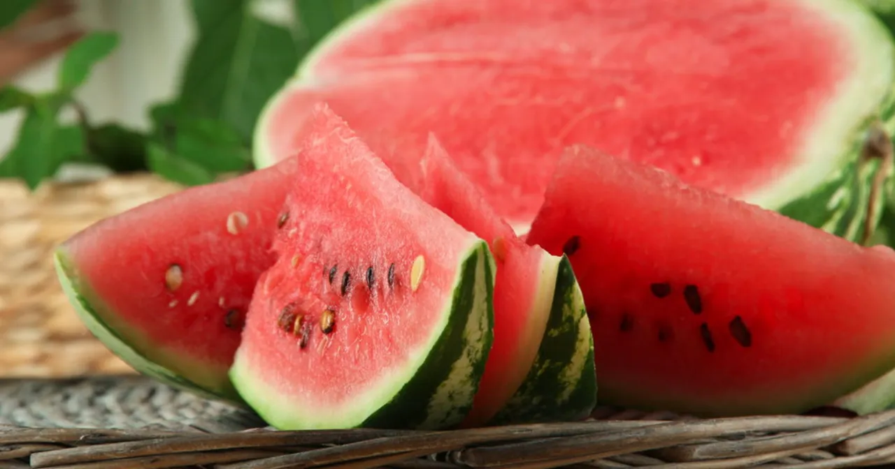 pestki i skórka arbuza jako ostrzeżenie
