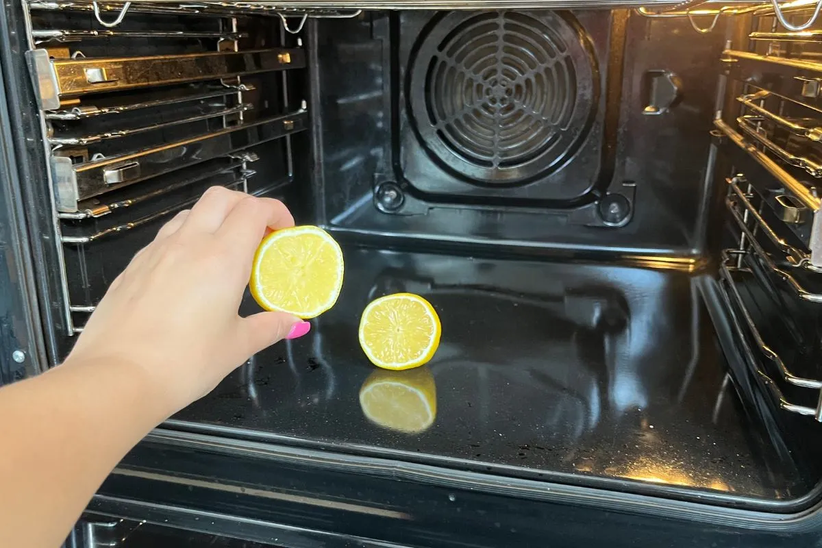 domowe sposoby czyszczenia piekarnika soda ocet cytryna
