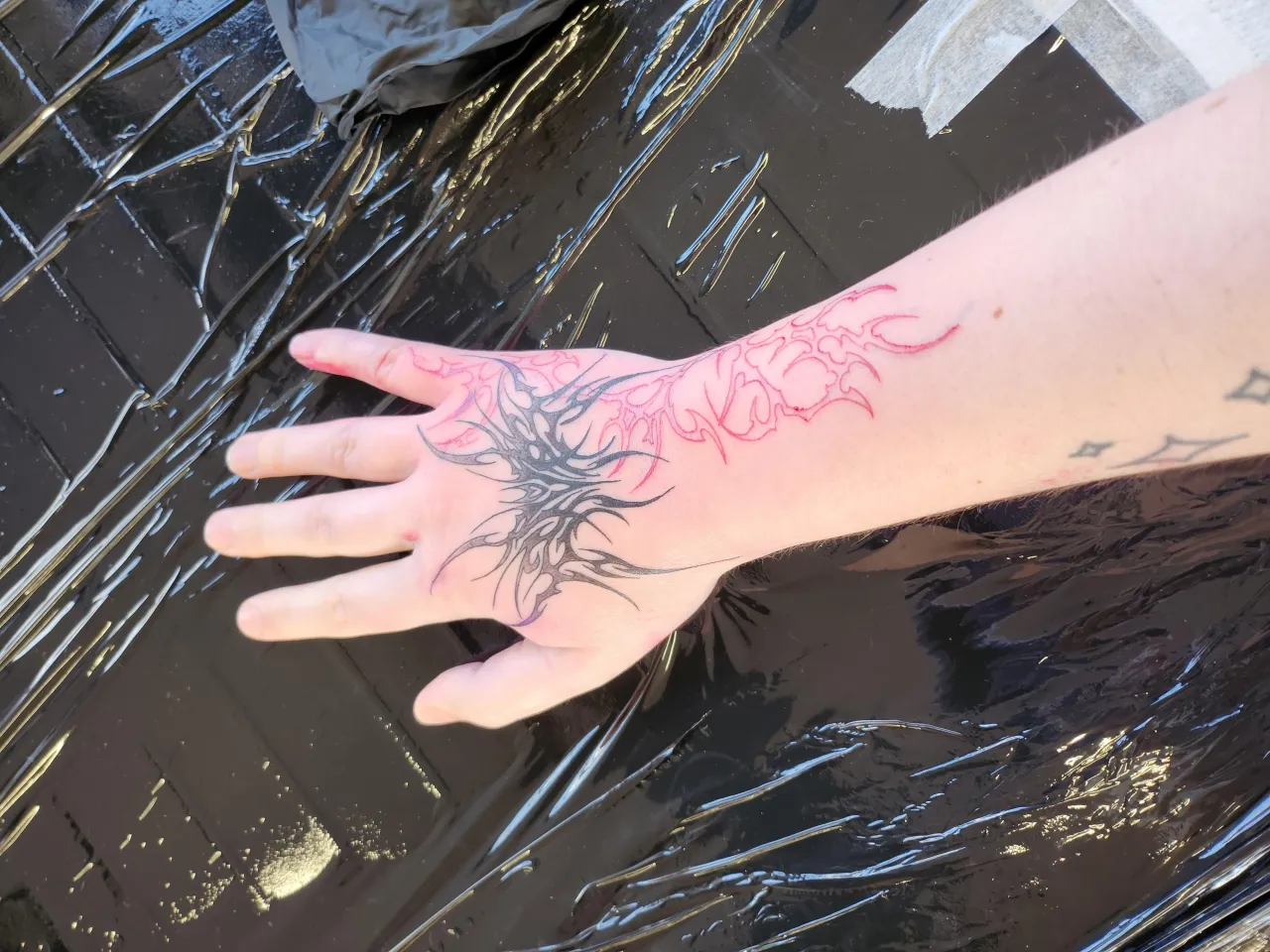 Skutki uboczne tatuażu infekcja alergia