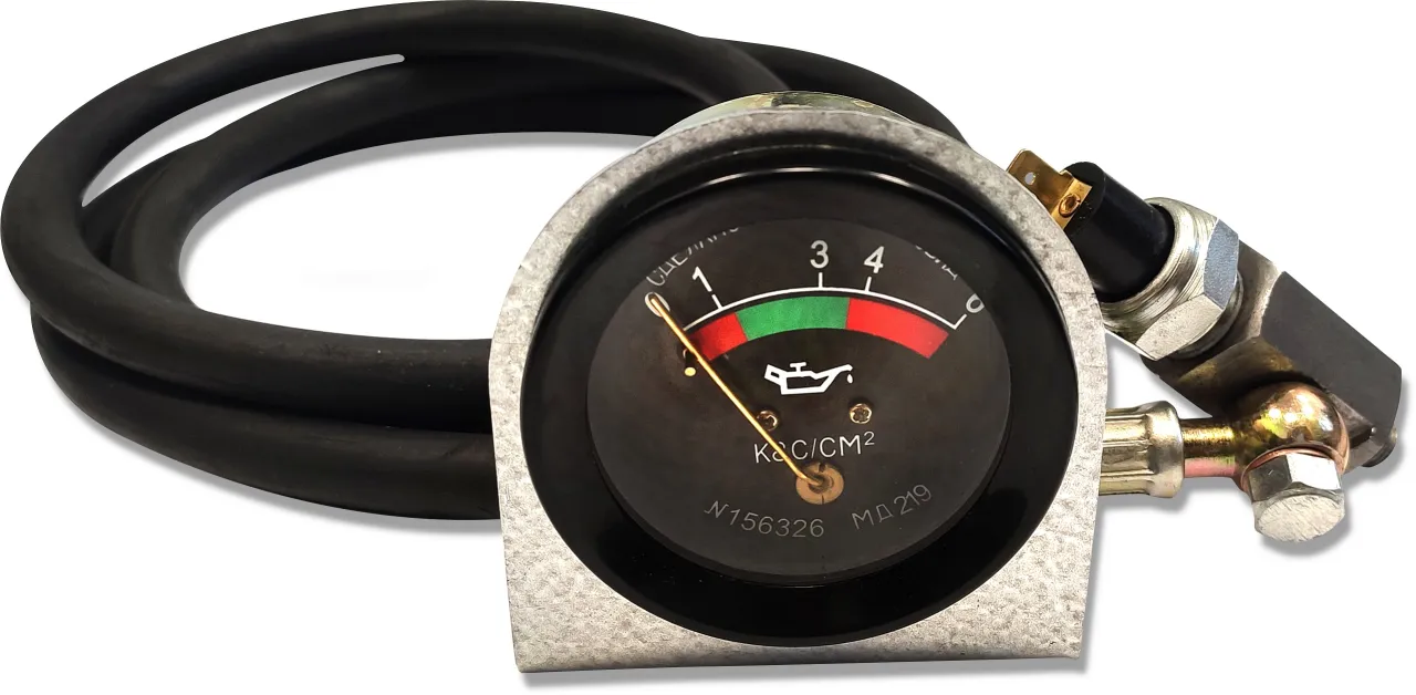 Manometr do pomiaru ciśnienia oleju