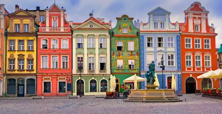 Zdjęcie Jak dojechać do Kołobrzegu z Warszawy - najlepsze opcje podróży