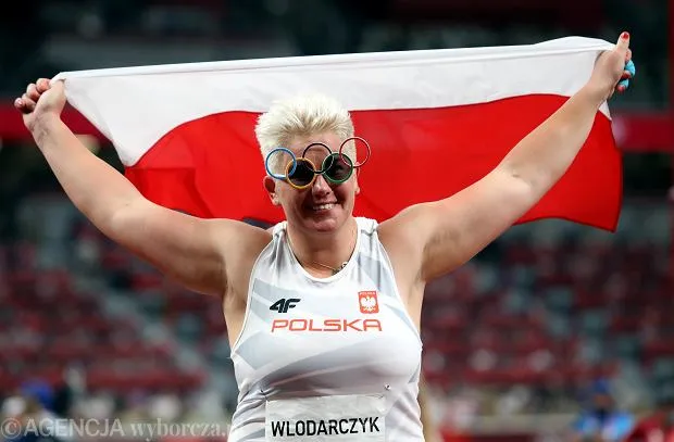 Zdjęcie Ile waży młot lekkoatletyczny damski? Zaskakujące różnice w wadze młotów