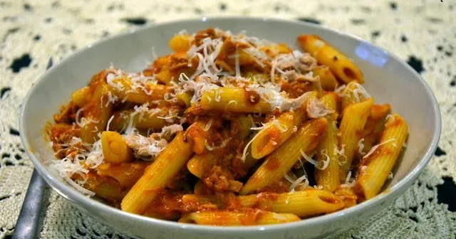 Zdjęcie Szybki przepis na penne al tonno, który zachwyci Twoje podniebienie