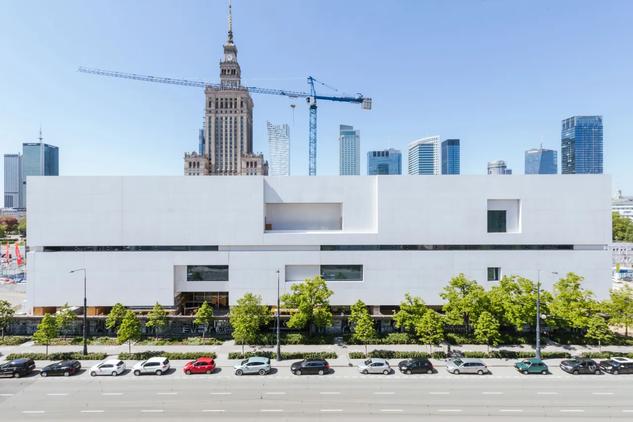Zdjęcie Muzeum sztuki nowoczesnej Warszawa - odkryj jego niezwykłe wystawy