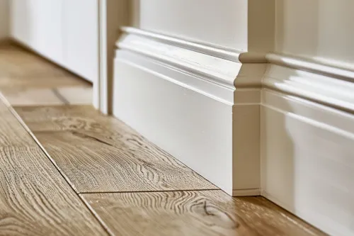 Zdjęcie Jaki kolor listew do białych drzwi? 7 najlepszych opcji