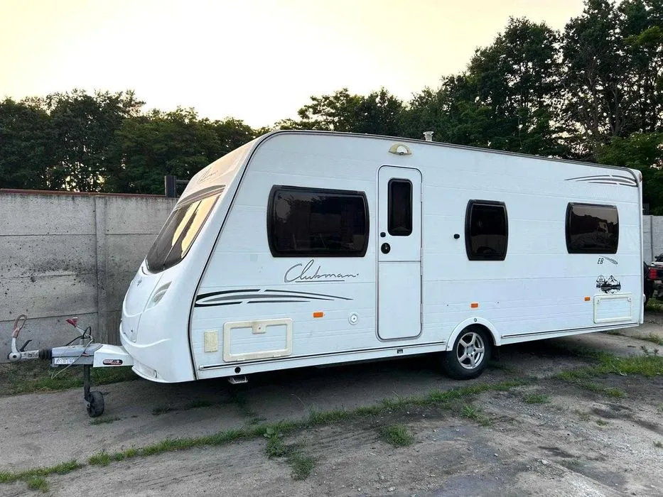 Zdjęcie Ile kosztuje wynajem przyczepy kempingowej? Ceny, które zaskoczą