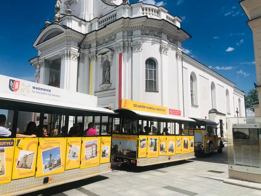 Zdjęcie Wadowice atrakcje: Odkryj ukryte skarby miasta Jana Pawła II