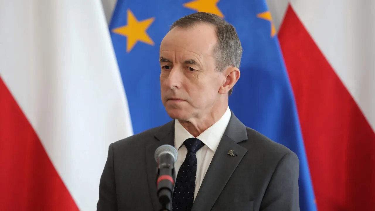 Zdjęcie Jak nazywa się marszałek senatu? Odkryj, kto nim jest teraz