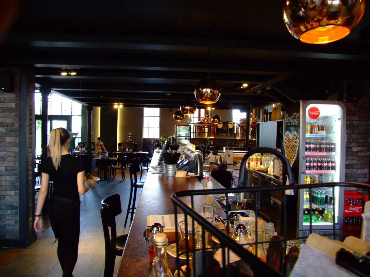 Zdjęcie Uniejów gdzie zjeść - najlepsze restauracje i smaki, które musisz spróbować