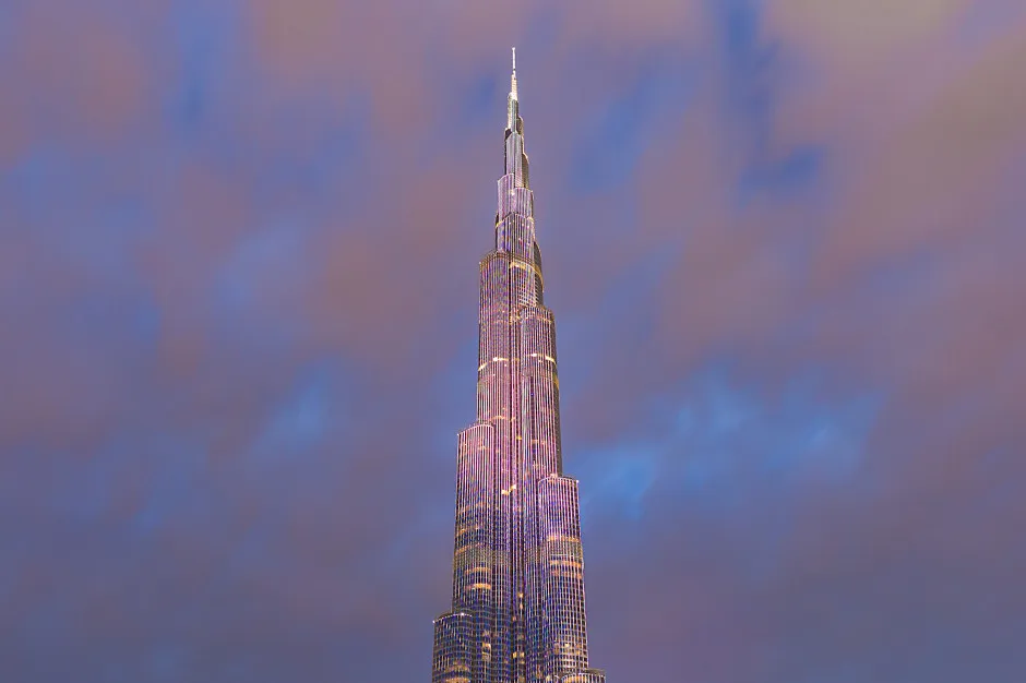 Zdjęcie Jaki jest najwyższy budynek na świecie? Odkryj Burj Khalifa i jego tajemnice