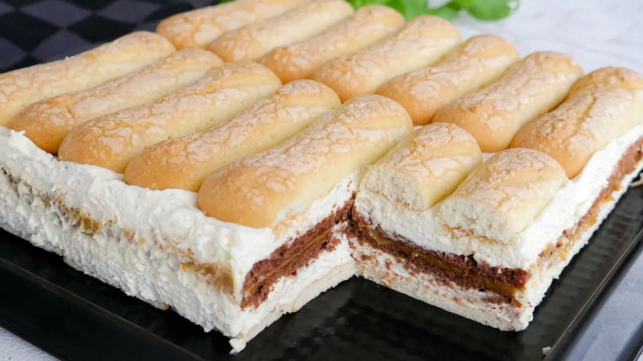 Zdjęcie Co można zrobić z ciastek biszkoptów? Pyszne przepisy na desery