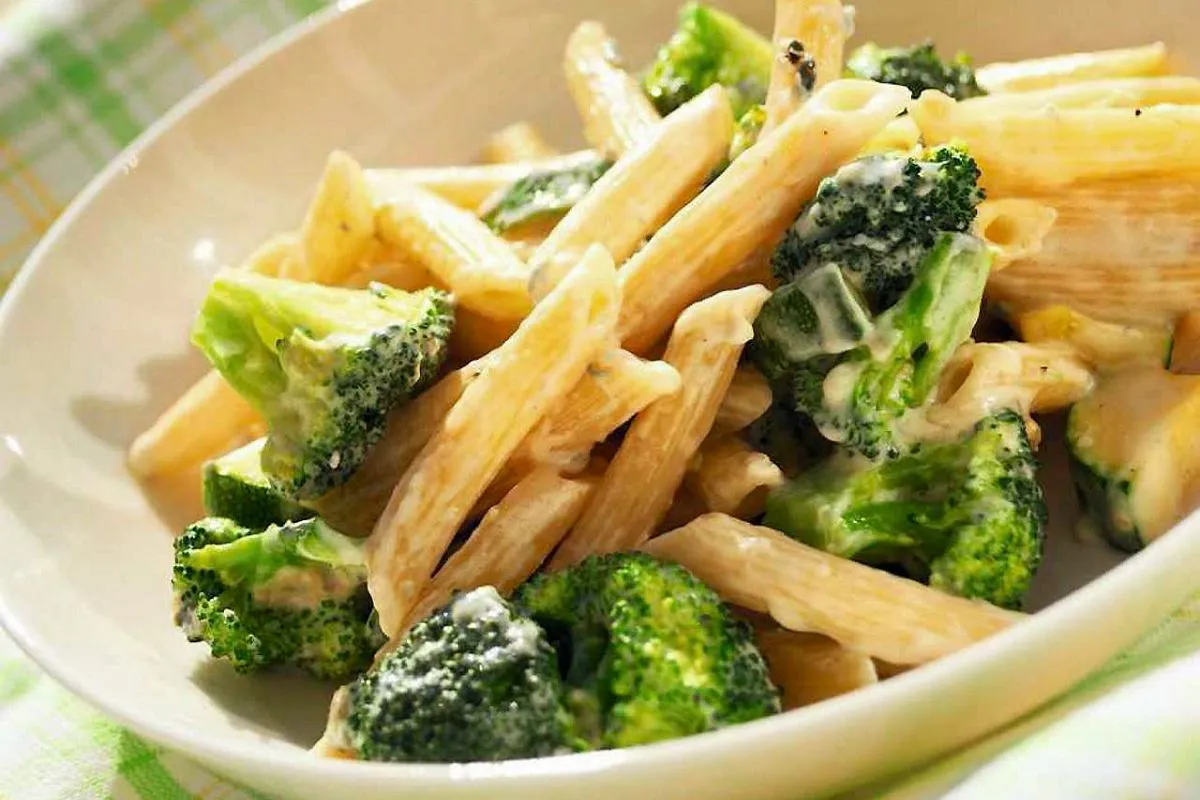 różne rodzaje makaronu do szybkich dań