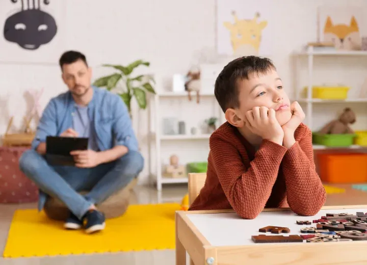 Wspieranie dziecka z zaburzeniami sensorycznymi w domu i szkole