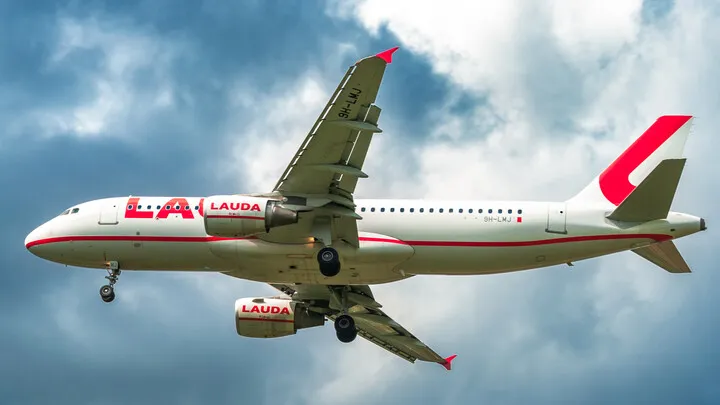 Wakacje czarterowe Rzesz&oacute;w Antalya Kreta Majorka