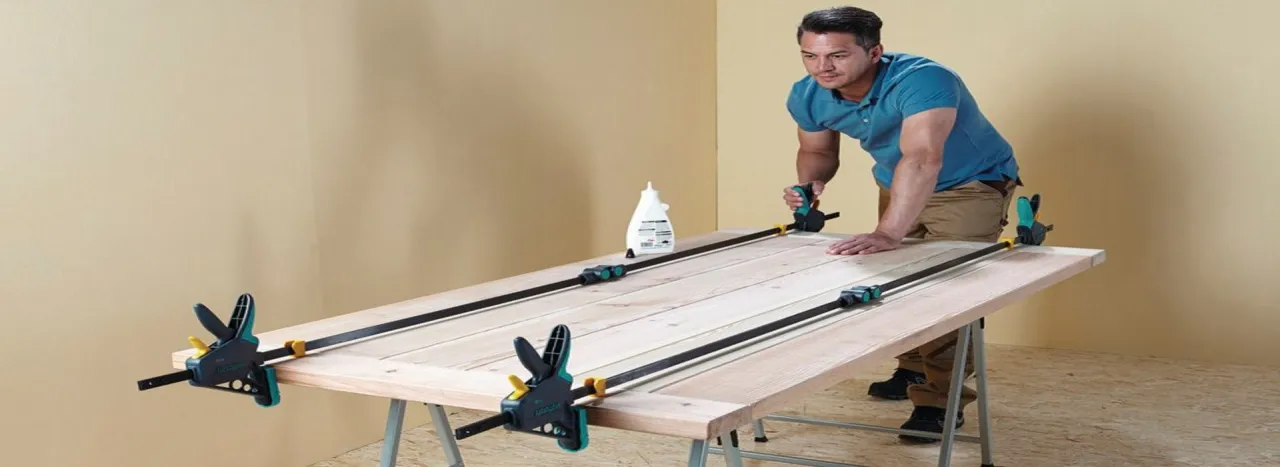 Narzędzia do budowy drewnianego stołu warsztatowego