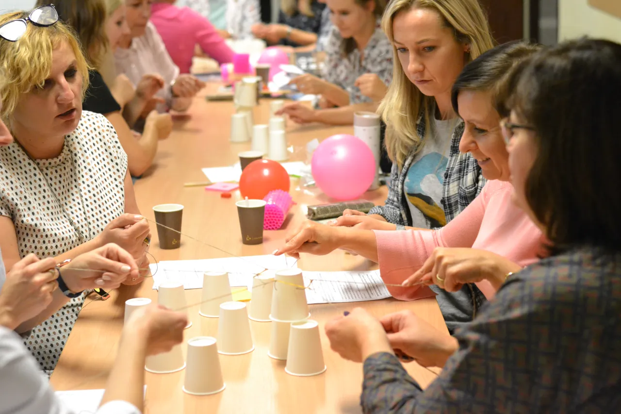 Nauczyciel na warsztatach