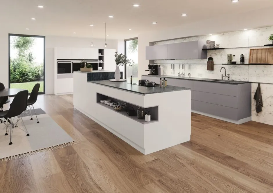 różne rodzaje frontów kuchennych (wysoki połysk, mat, drewno, laminat)