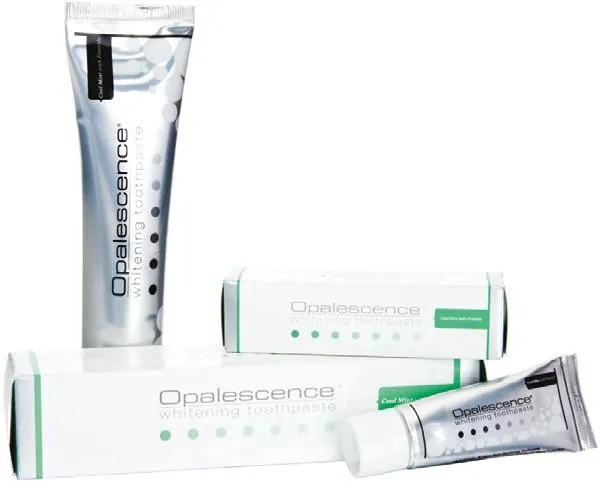 Produkty do domowego wybielania zębów: pasty, paski, żele