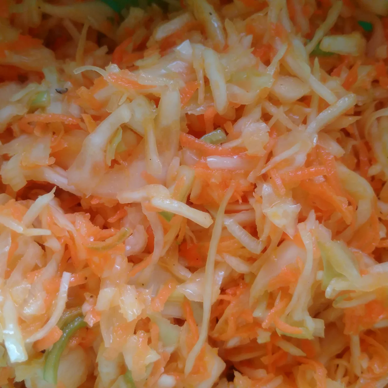 Zdjęcie Przepis na surówkę jak u Chińczyka – prosta i pyszna wersja coleslaw