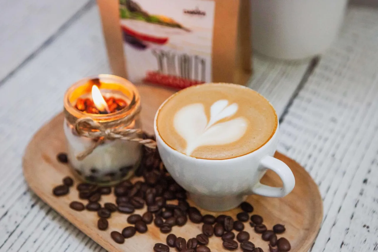 kawa wzdęcia brzuch