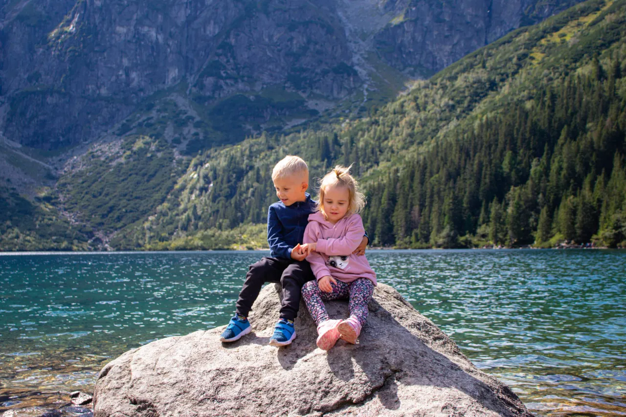 Morskie Oko z dzieckiem, fasiągi Morskie Oko, Rusinowa Polana panorama