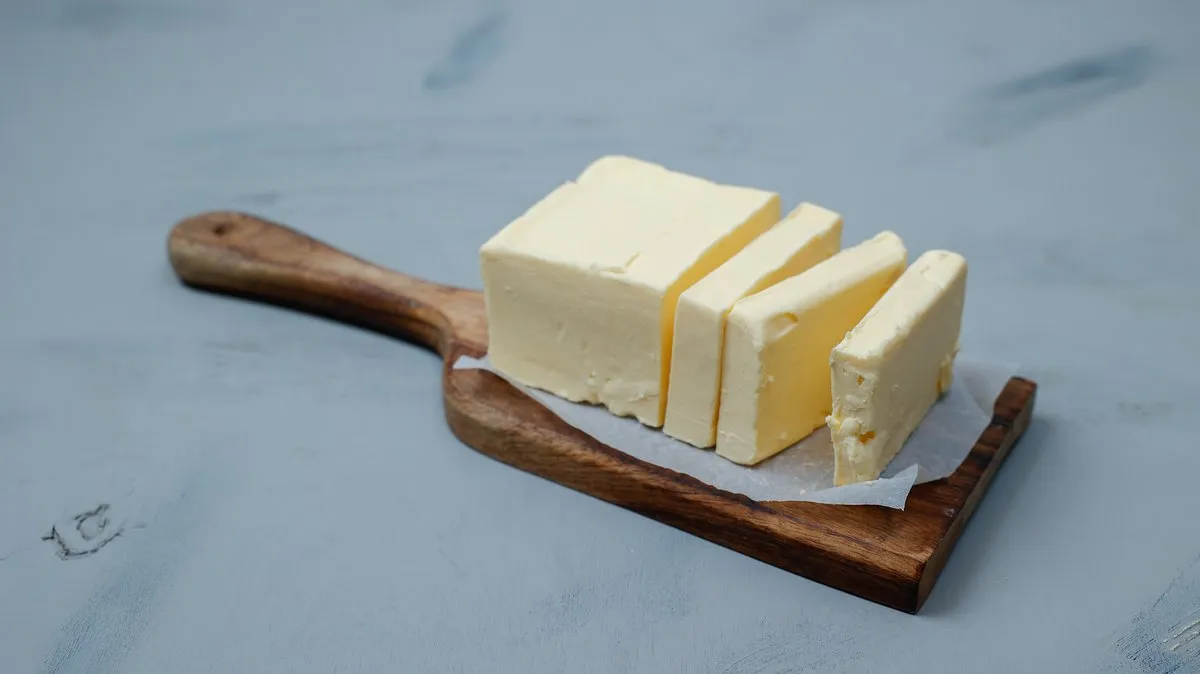 jak mrozić masło, pakowanie masła do zamrażarki