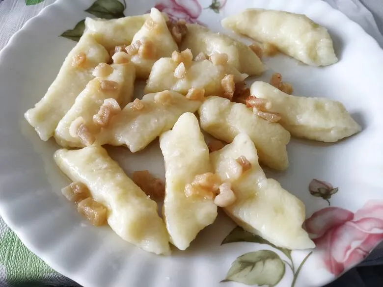 polskie dania z ziemniaków kopytka kluski kotlety