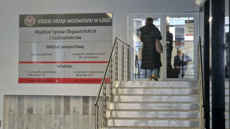 Urząd Wojew&oacute;dzki Ł&oacute;dź Traugutta 25, punkt paszportowy
