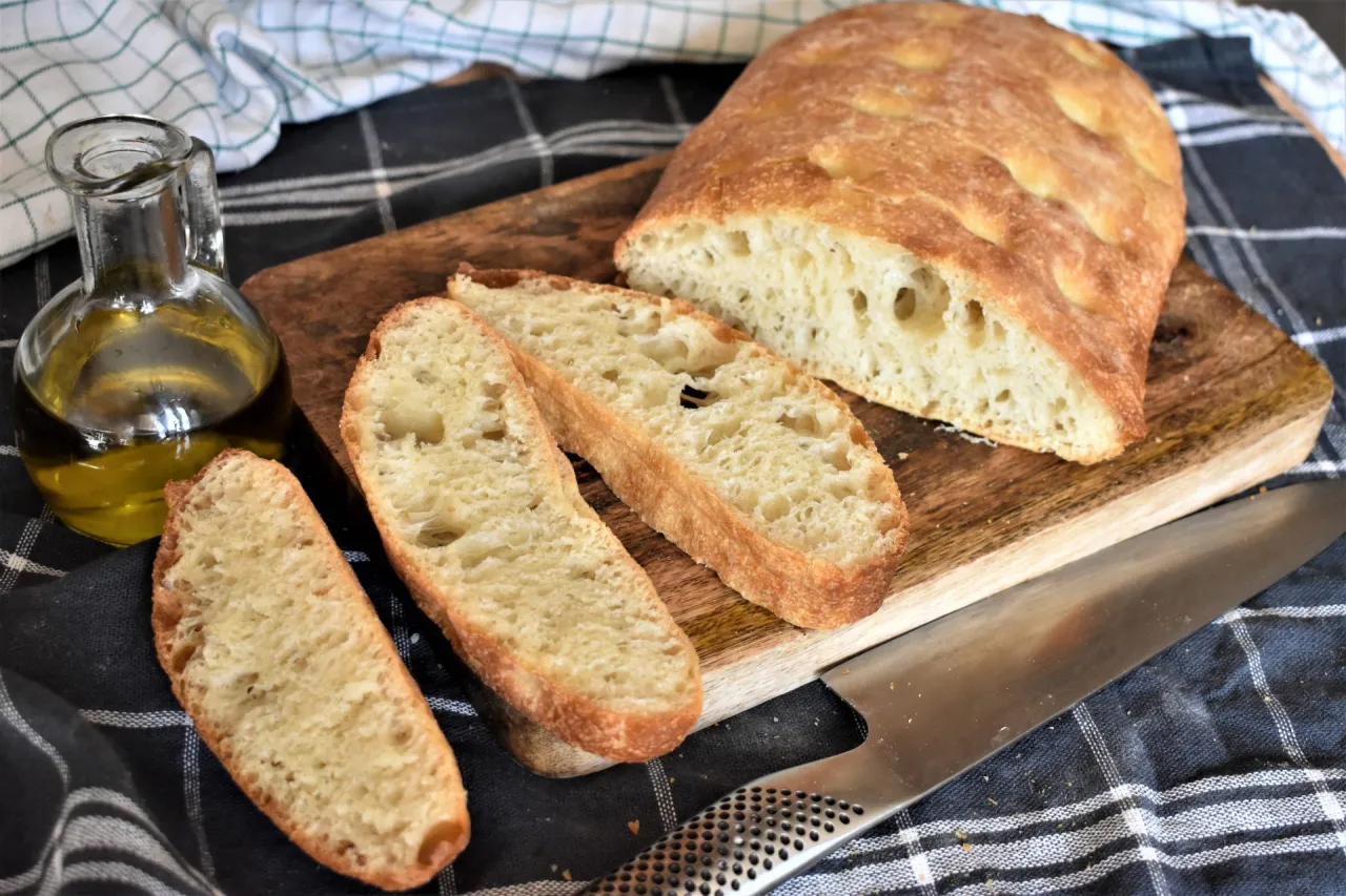 Wypieki z mąki 00: focaccia, ciabatta, bułki