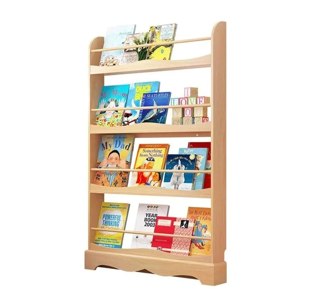 półka w księgarni ze słownikami ortograficznymi dla dzieci