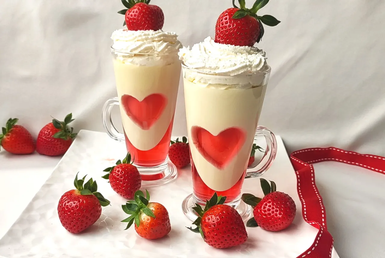 galaretka ukośna w szklance