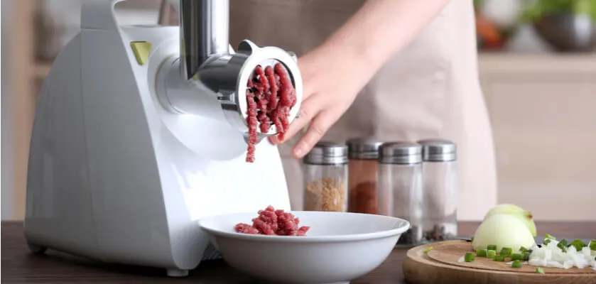 maszynka do mielenia mięsa w domu