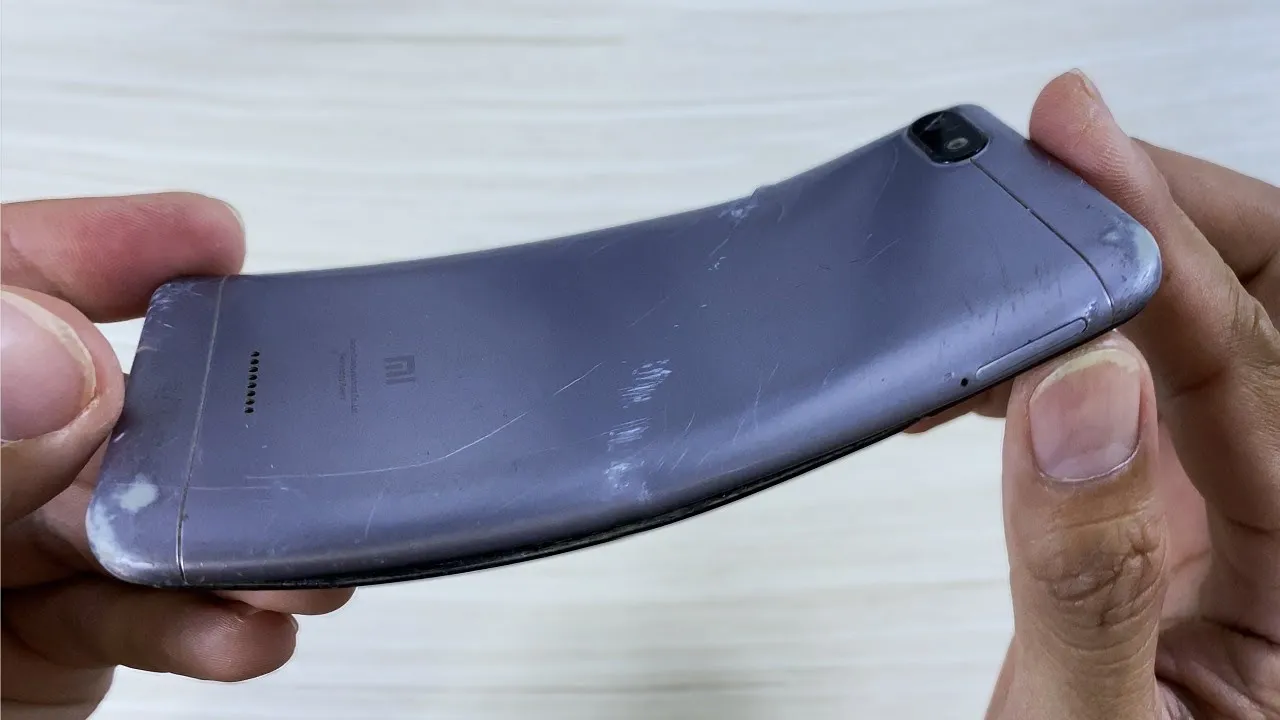 Zdjęcie Wymiana baterii w Redmi 6A: uniknij kosztownych błędów i oszczędź