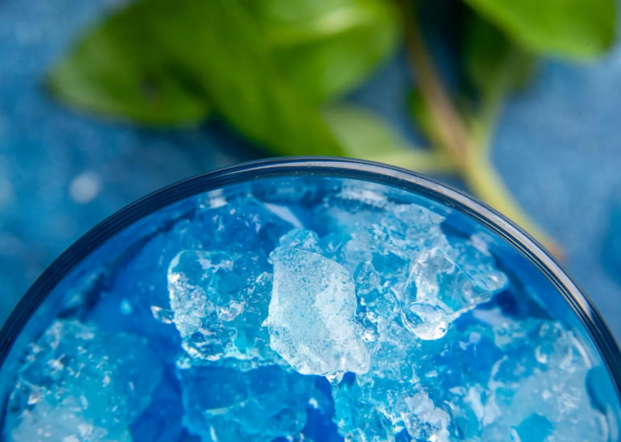 składniki do drink&oacute;w blue curacao