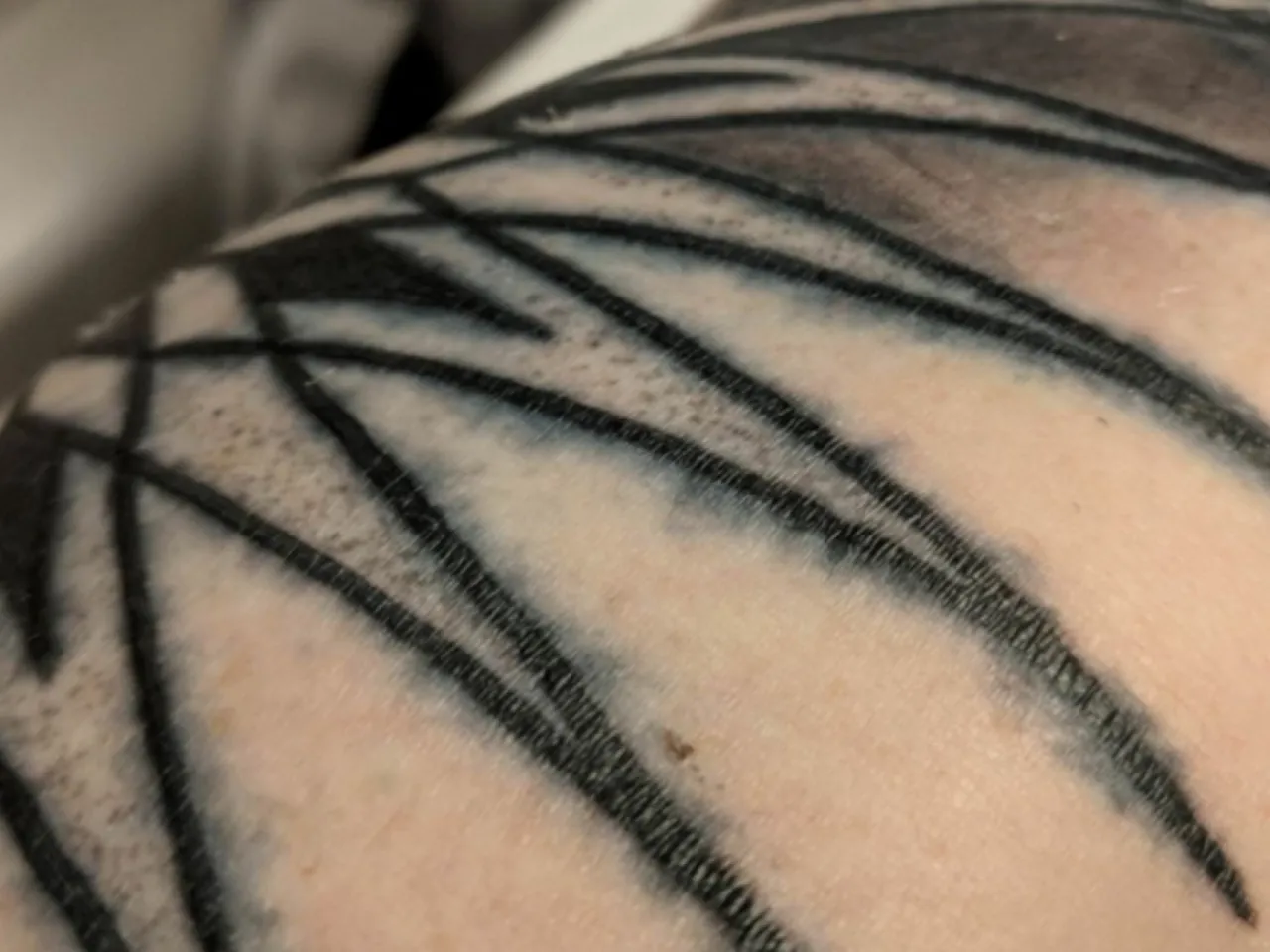 tatuaż blowout przykład