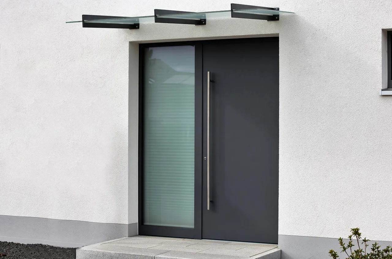 Drzwi zewnętrzne aluminiowe nowoczesne duże przeszklenia