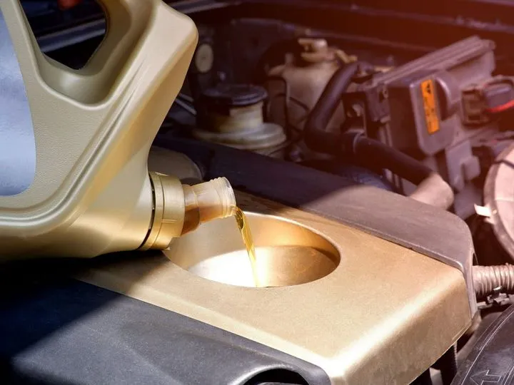 Zdjęcie Olej 10w40 diesel - wszystko co musisz wiedzieć przed zakupem oleju