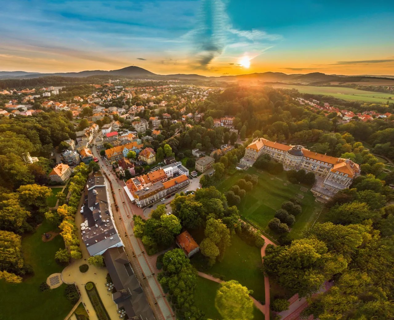 Szczawno-Zdrój panorama miasta uzdrowisko