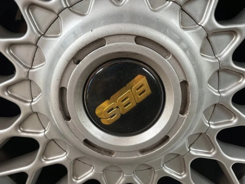 materiały do malowania dekielk&oacute;w felg