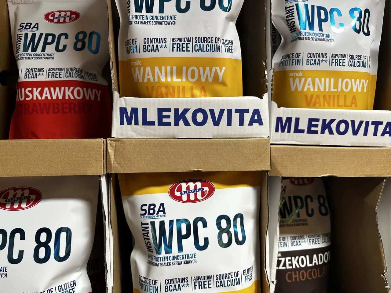 Białko w proszku Mlekovita Biedronka
