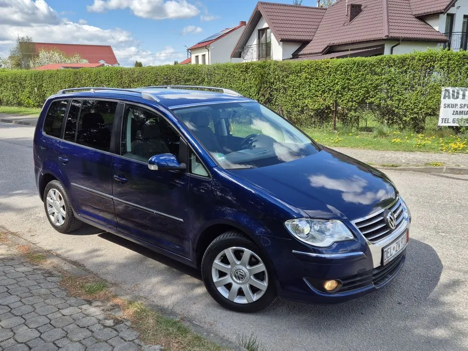Zdjęcie Najlepsze modele zabawek VW Touran - gdzie je kupić i jak wybrać