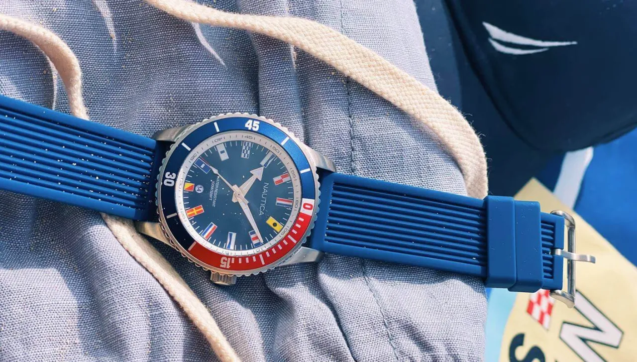 Nautica logo i styl marynistyczny